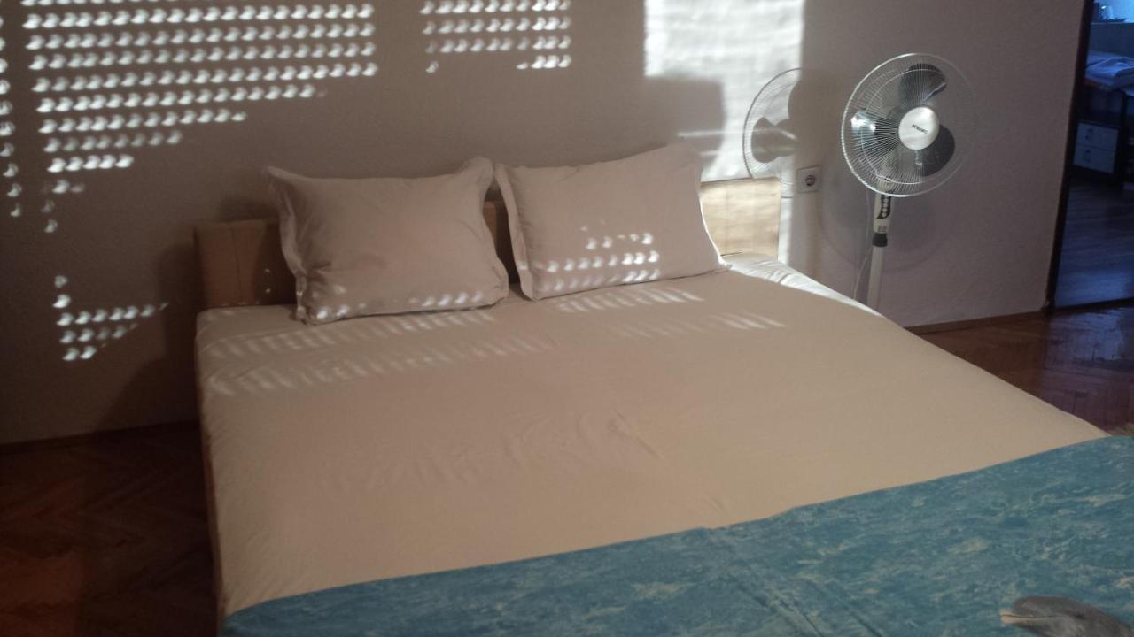Julija Guest House Охрид Екстериор снимка