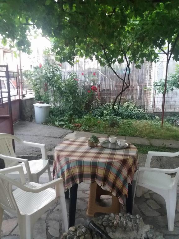 Julija Guest House Охрид Екстериор снимка